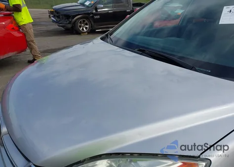 2011 Honda Cr-V Ex z USA, uszkodzony, nr VIN 5J6RE3H53BL010592